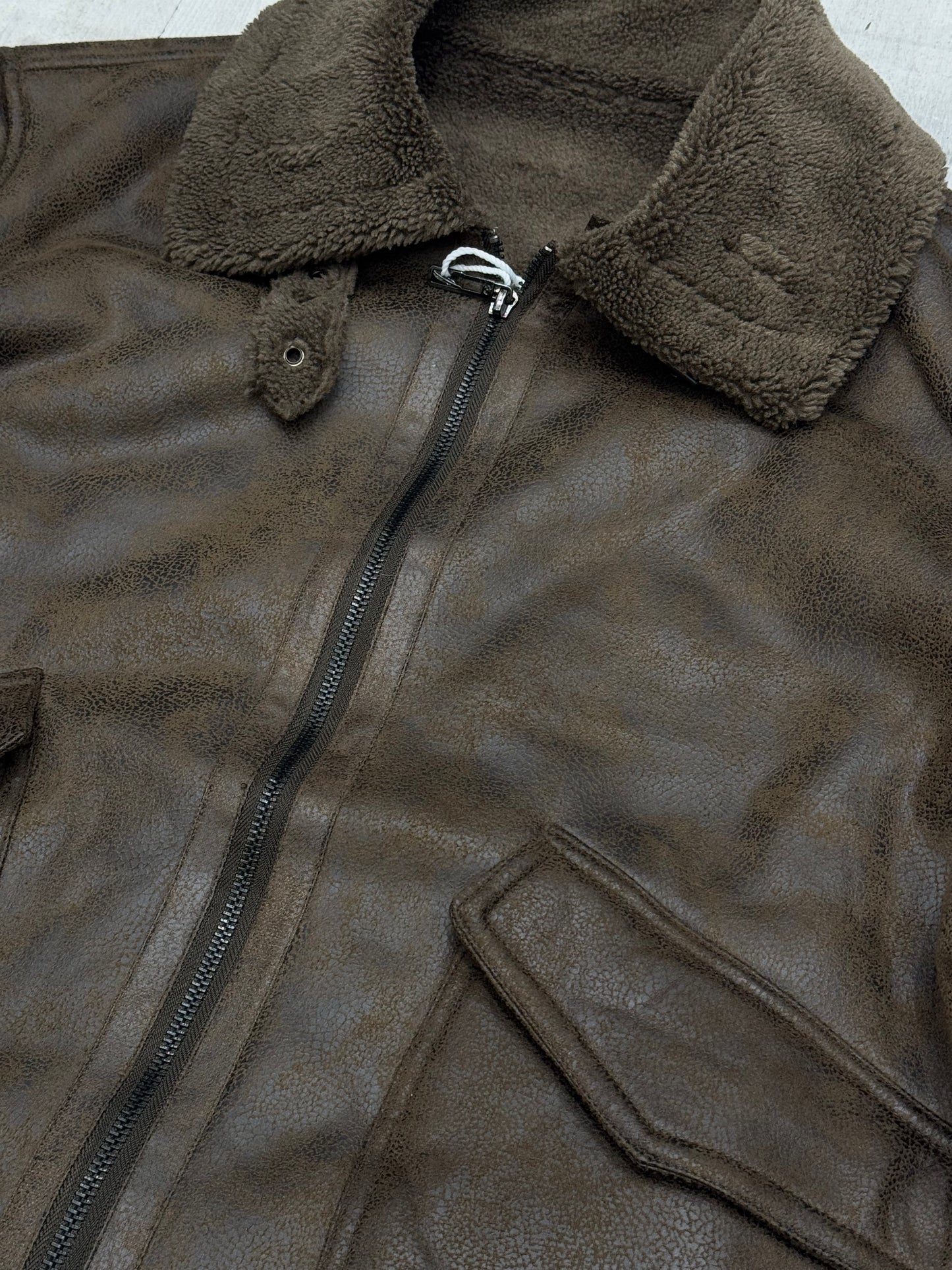 slim fit vintage leather jacket in brown