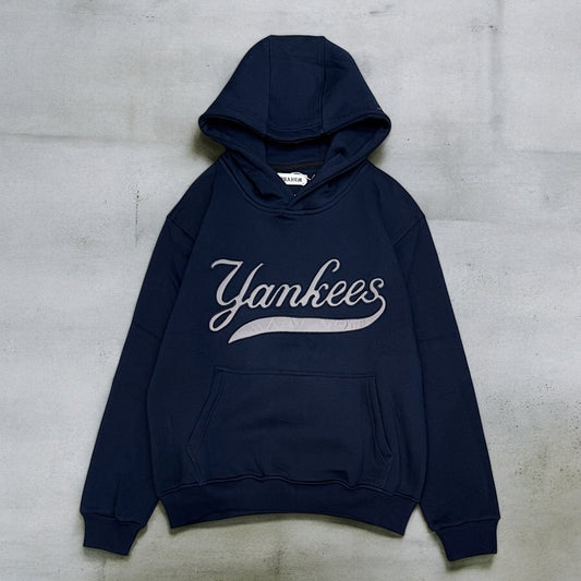 Relaxed fit hoodie with yankees stitching in navy blue