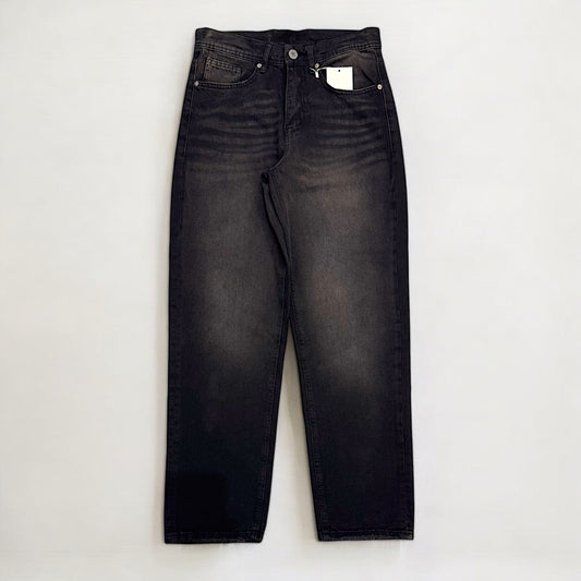 Baggy fit jeans in black acid washed